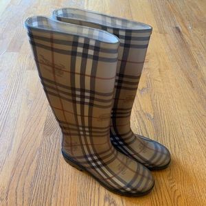 Burberry Rainboots